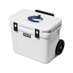 Vancouver Canucks Roadie® 32 Hard Cooler